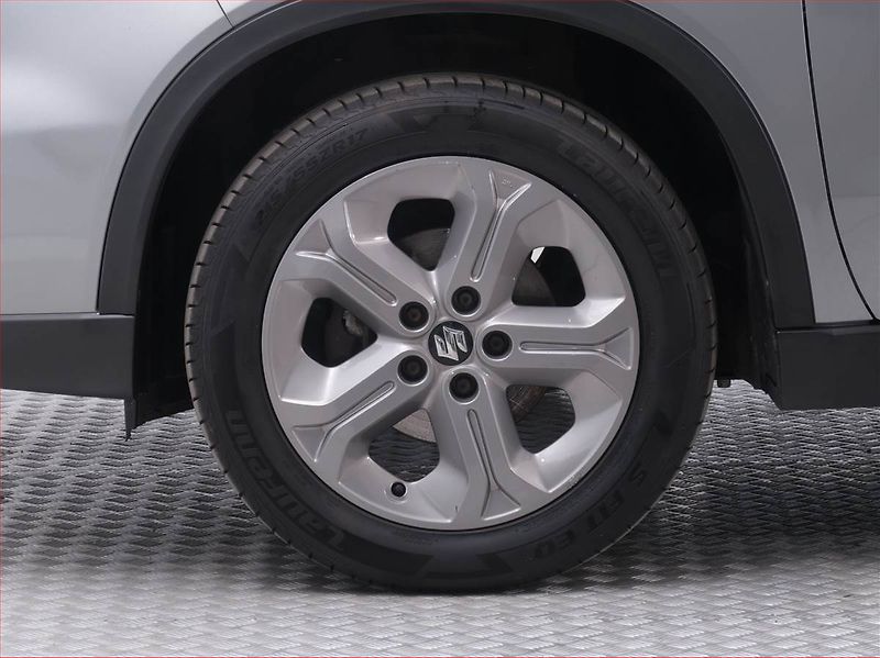 Suzuki Vitara (2018) Premium 1.6 VVT, ČR,1.maj - fotka 15 z 21