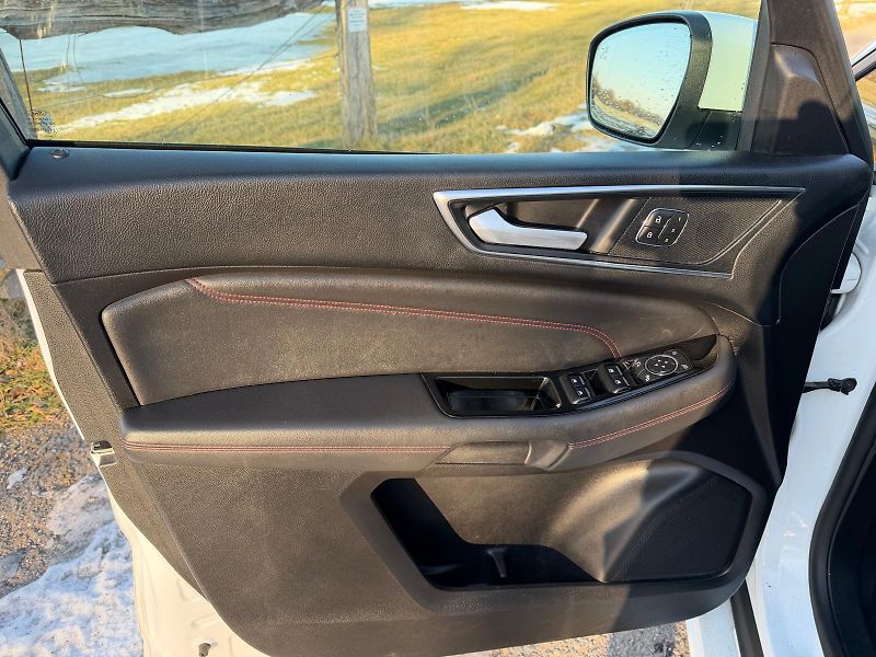 Ford S-MAX (2020) 2.0TDCi,ST-LINE - fotka 11 z 27