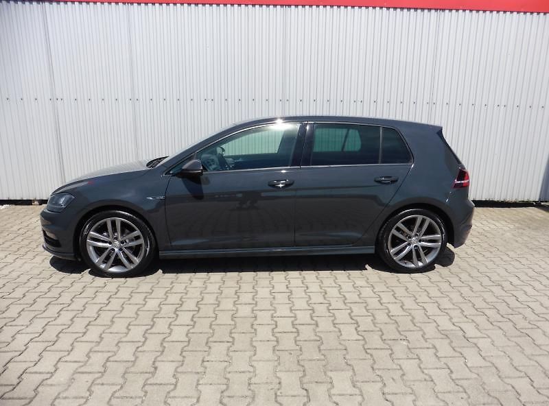 Volkswagen Golf 1,4 TSi Lounge, Vyhř. sed, Xen - fotka 4 z 14