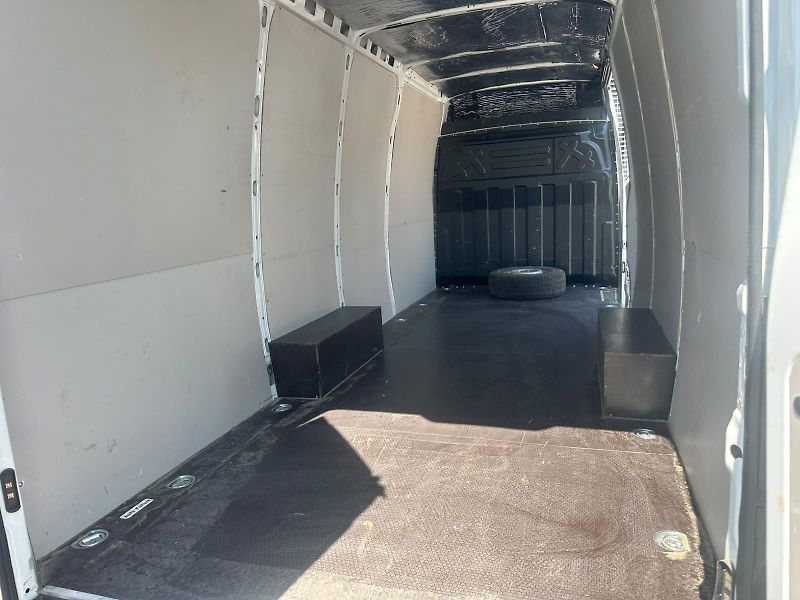 Iveco Daily (2023) 3.0D, 129KW, - fotka 11 z 23
