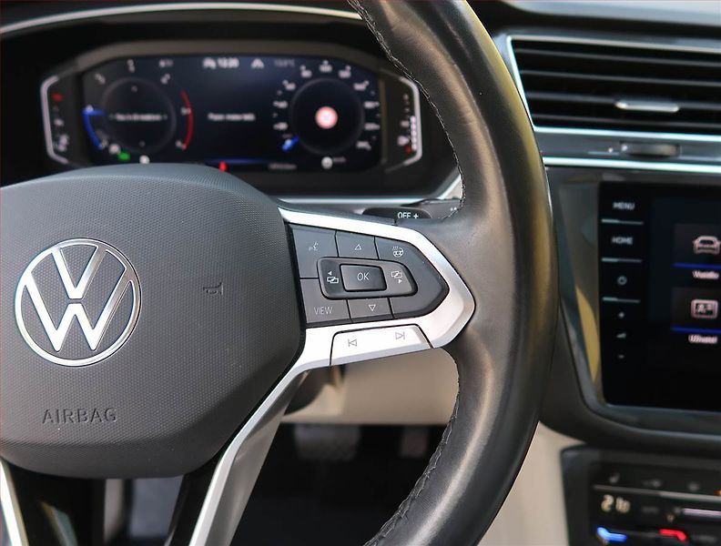 Volkswagen Tiguan (2023) Elegance 2.0 TDI, digi klima - fotka 26 z 32