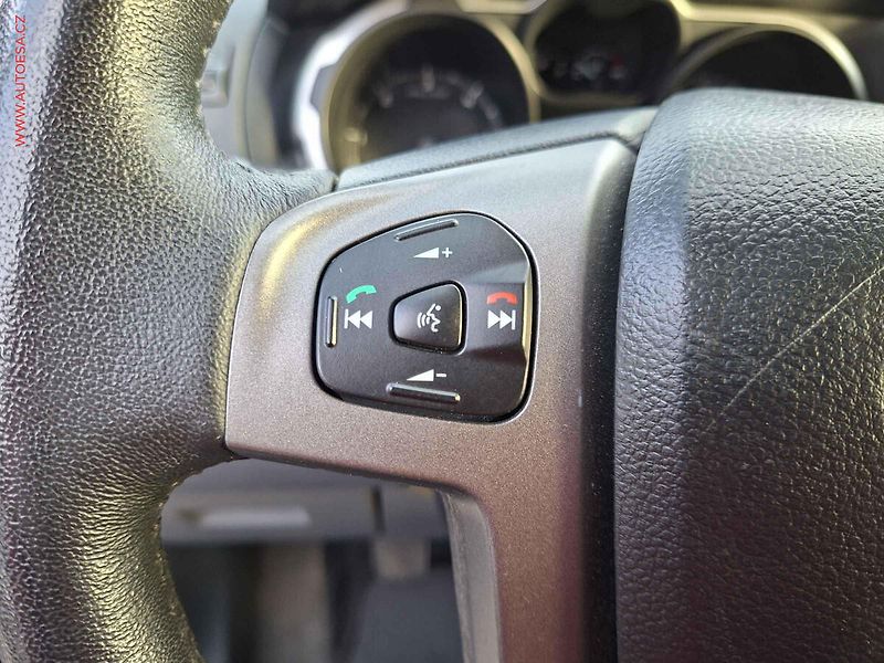 Ford Ranger (2014) 2.2 TDCi 4x4, 1.maj,ČR - fotka 19 z 21