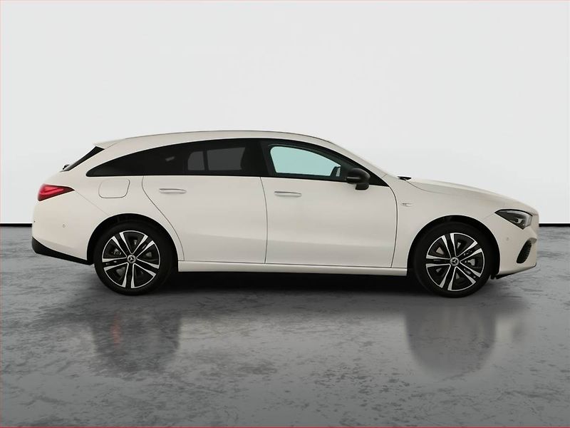 Mercedes-Benz CLA (2025) 250 e, Progressive, Kamera - fotka 6 z 29