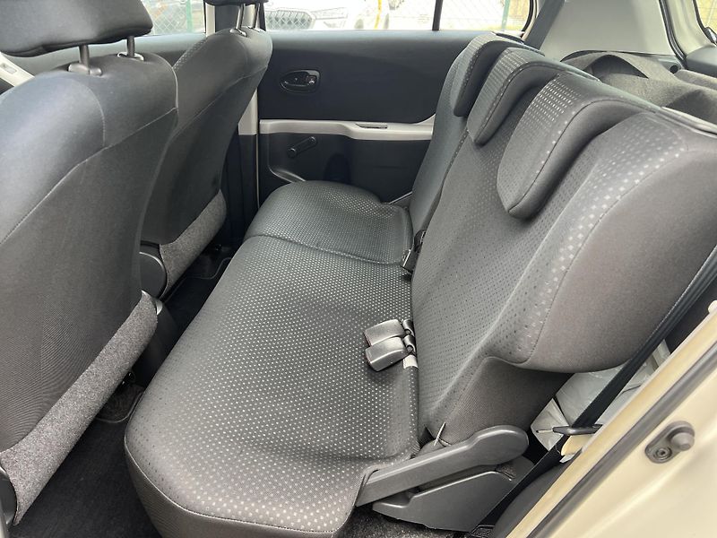 Toyota Yaris 1.3VVT-i 74kw KLIMA PŮVOD ČR  - fotka 20 z 38