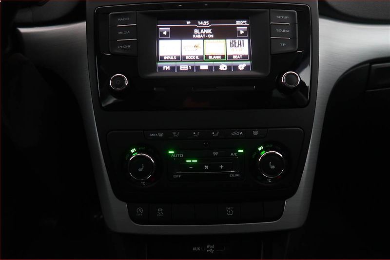 Škoda Yeti (2017) Ambition 1.4 TSI, Tempomat - fotka 12 z 17