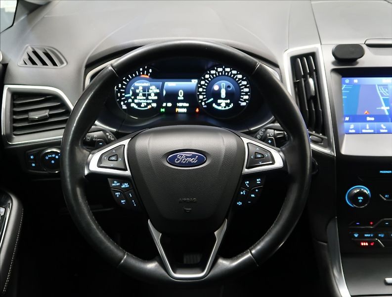 Ford S-MAX 2,0 EcoBlue NAVI KAMERA VÝHŘEV - fotka 13 z 46