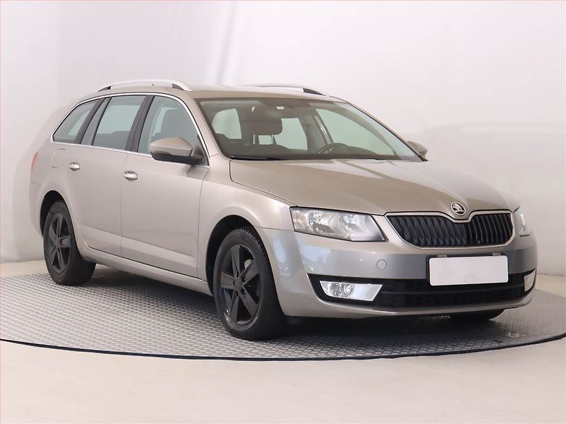 Škoda Octavia (2016) Style 1.6 TDI, Navi, Tempomat - fotografie inzerátu