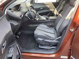 Peugeot 3008 (2018) 1.2 PT, ČR, Allure, park. - náhled 9