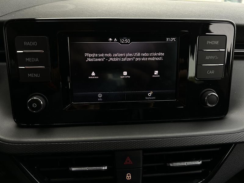 Škoda Scala 1.0 TSI  Ambition   Plus - fotka 10 z 22