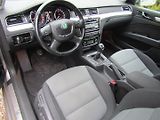 Škoda Superb (2011) 1.6 TDI 77kW - náhled 13