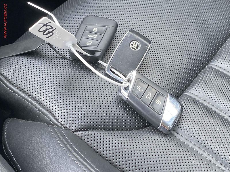 Škoda Kodiaq (2021) 2.0 TSi 4x4, 1.maj,ČR, L&K - fotka 22 z 23