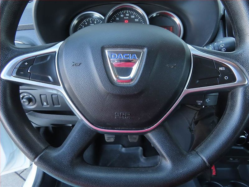 Dacia Lodgy (2018) 1.5 dCi, 7 míst, Tempomat - fotka 23 z 23