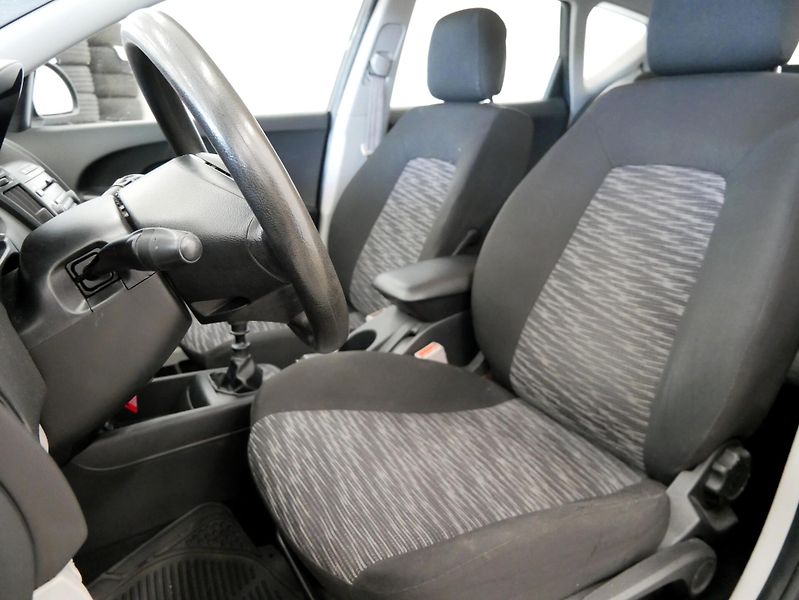 Kia Ceed - fotka 6 z 6