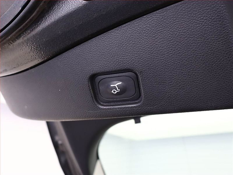 Ford Mondeo (2015) Titanium 2.0 TDCI, ČR,1.maj - fotka 19 z 19