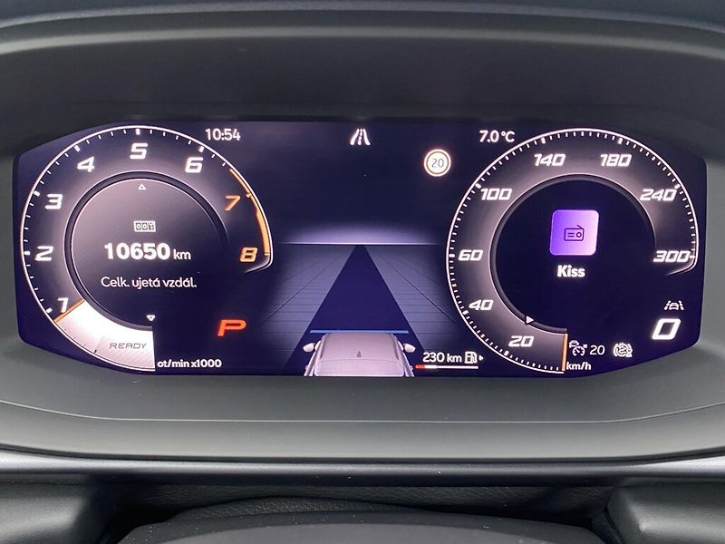 Cupra Terramar DSG 4WD 2,0 TSi 150 kW - fotka 9 z 27