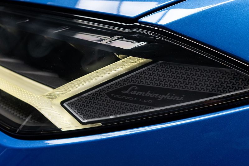 Lamborghini Urus 4.0 V8 650 PS AIR*B&O*DPH* - fotka 46 z 52