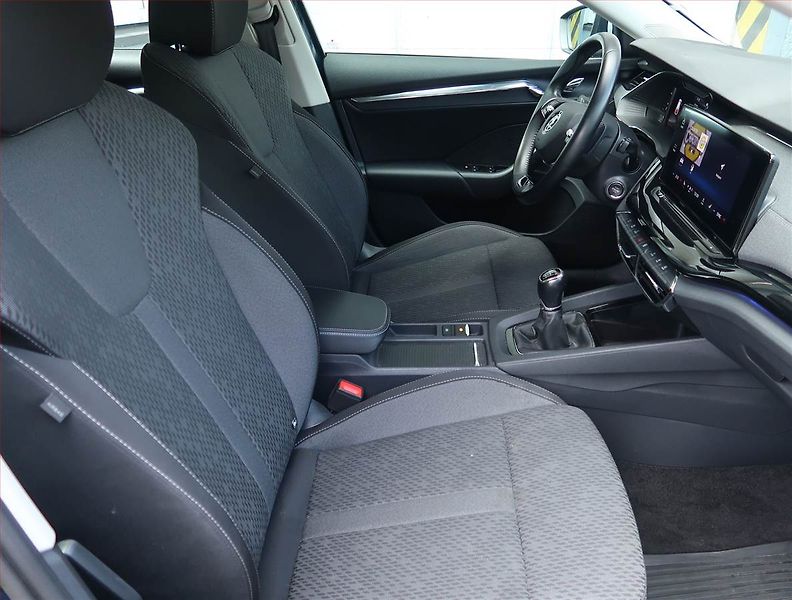 Škoda Octavia (2023) 2.0 TDI - fotka 9 z 15