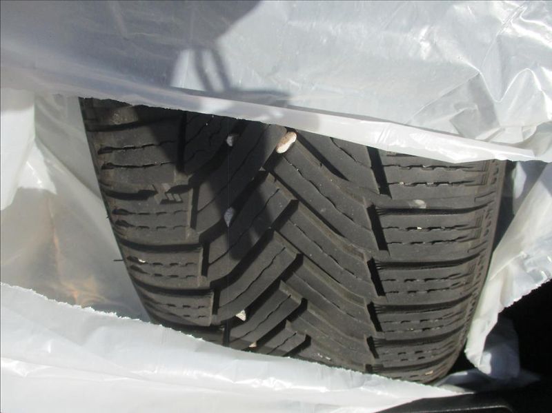 Fiat Punto 1,2 i, aut.klima,servis,1.maj, - fotka 11 z 33