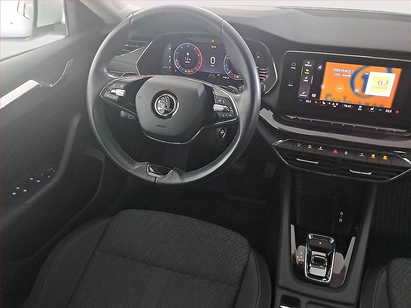 Škoda Octavia (2023) 2.0 TDI - fotka 7 z 22