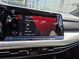 Volkswagen Golf (2023) 2.0 TDI DSG - náhled 22