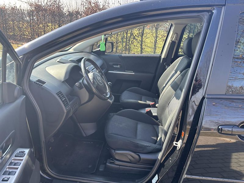 Mazda 5 2.0 Comfort - fotka 18 z 29