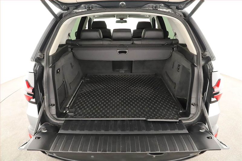 BMW X5 (2007) 3.0d, 4X4, Automat, Navi - fotka 19 z 20