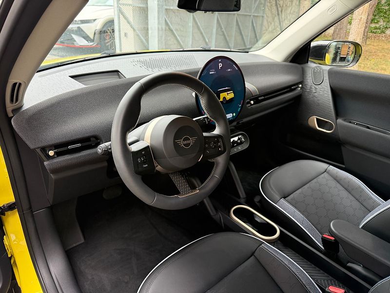 Mini Cooper SE, Hatchback, 135 kW - fotka 12 z 33