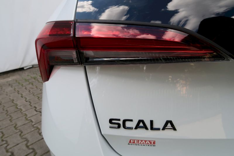 Škoda Scala (2025) Monte Carlo 1,5 TSi /110 kW DS - fotka 29 z 32