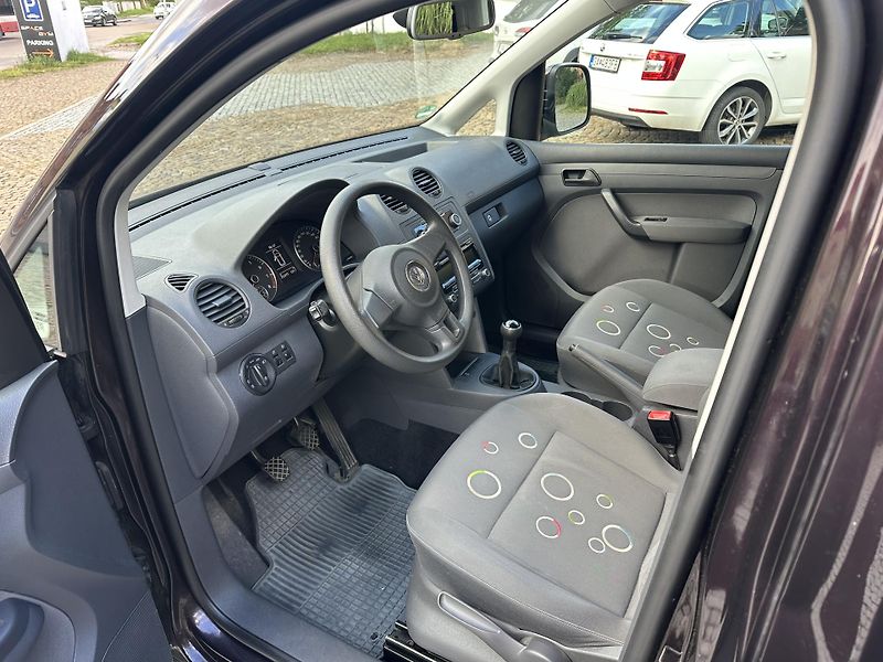 Volkswagen Caddy (2011) 2.0CNG 80kw - fotka 13 z 18