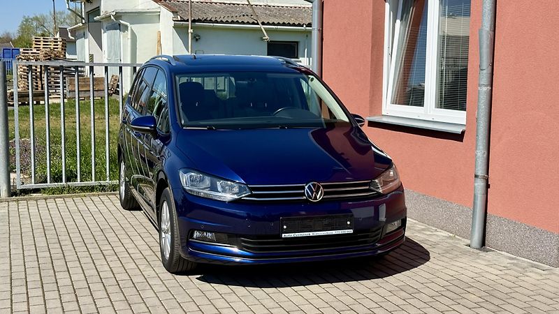 Volkswagen Touran (2022) 2.0TDi*110kW*DSG*7MÍST*STYLE* - fotka 28 z 29