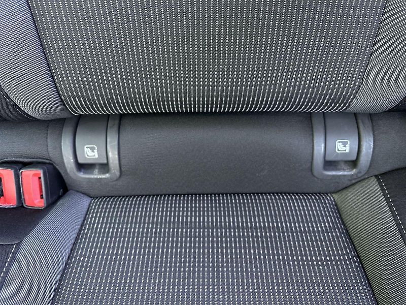 Škoda Octavia (2022) 1.5 TSI M-HEV DSG Ambition+ - fotka 27 z 32