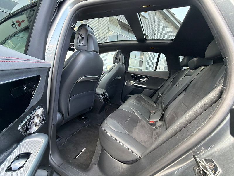 Mercedes-Benz EQE 500 AMG 4MATIC SUV - fotka 27 z 35