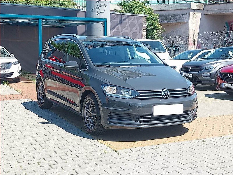 Volkswagen Touran (2020) 1.5 TSI - fotografie inzerátu
