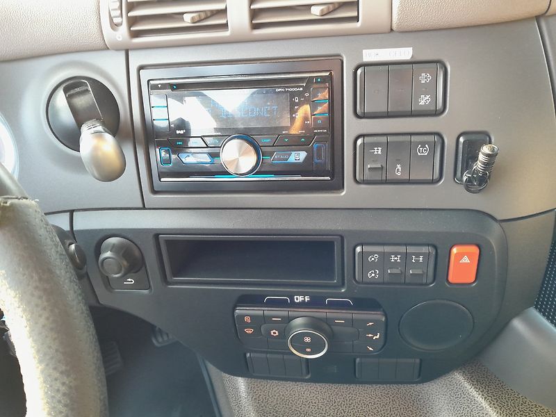 DAF CF 480 FAT 6x4 - fotka 28 z 44