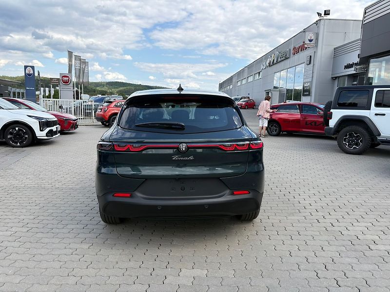 Alfa Romeo Tonale (2026) 1.6 JTDm 130 TCT6 - fotka 6 z 15