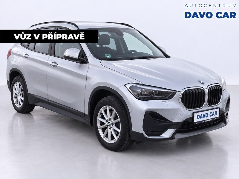 BMW X1 2,0 18d 110kW xD Automat CZ LE - fotka 4 z 12