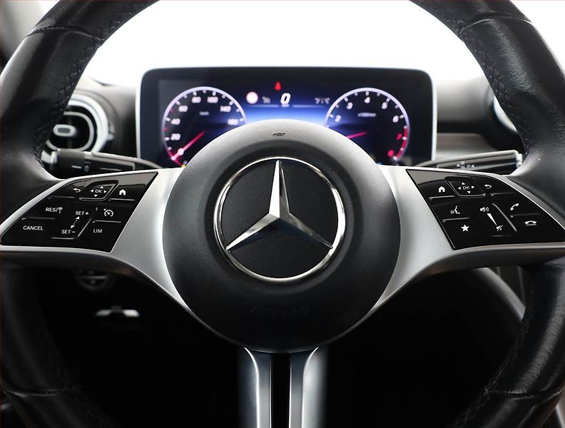 Mercedes-Benz Třídy C (2022) C 200 - fotka 8 z 21