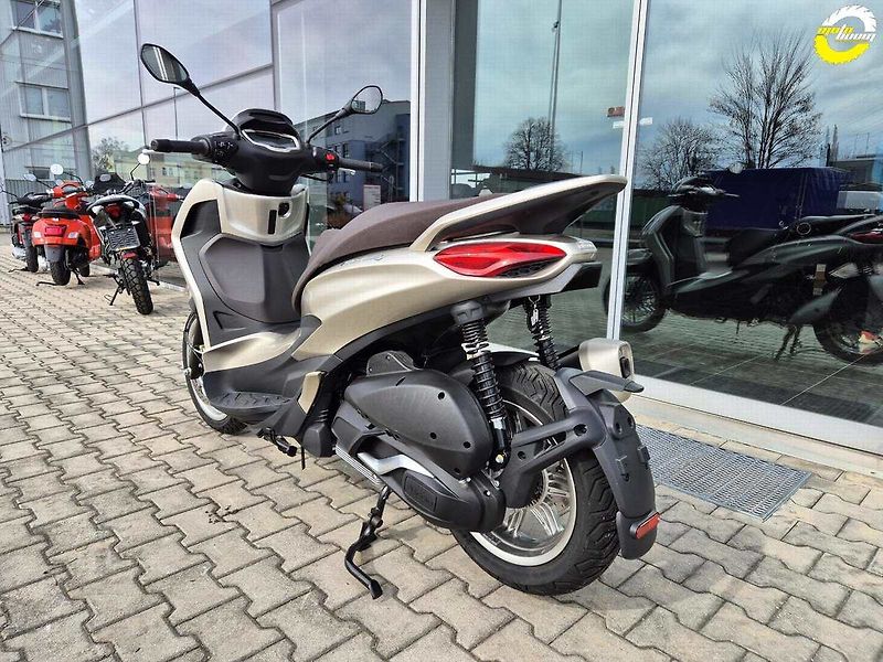 Piaggio Beverly 300 (2024) SKLADEM - fotka 6 z 19