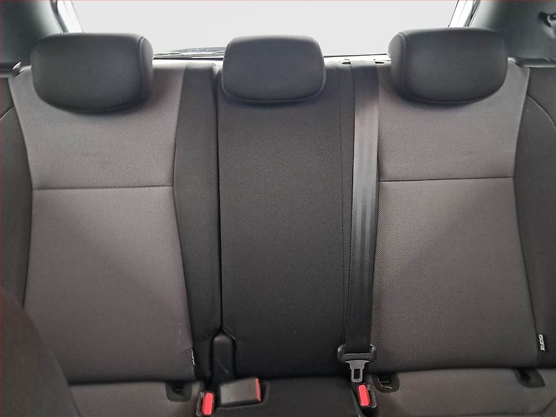 Hyundai i20 (2019) 1.2, Serv.kniha, Park. senzory - fotka 10 z 16