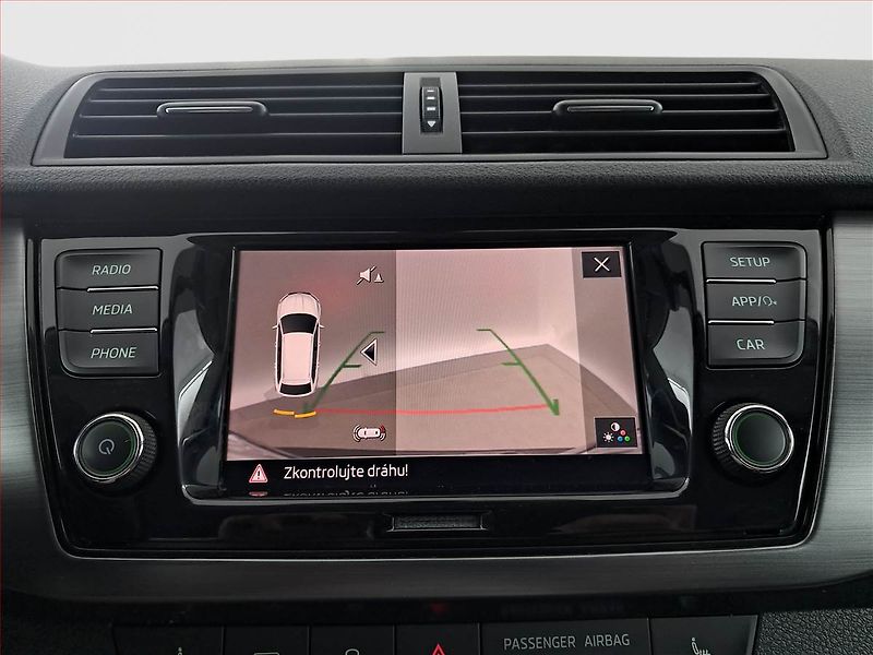 Škoda Fabia (2019) Style 1.0 TSI, Tempomat - fotka 17 z 20