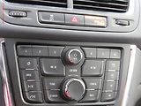 Opel Mokka (2015) 1.7 CDTi, Xenon, AC, park - náhled 17