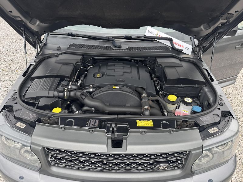 Land Rover Range Rover Sport (2010) 3.0TDV6 HSE - fotka 32 z 38