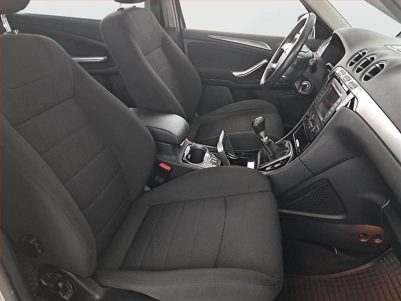 Ford S-MAX (2011) 2.0 TDCi, nová STK, Tažné - fotka 9 z 18