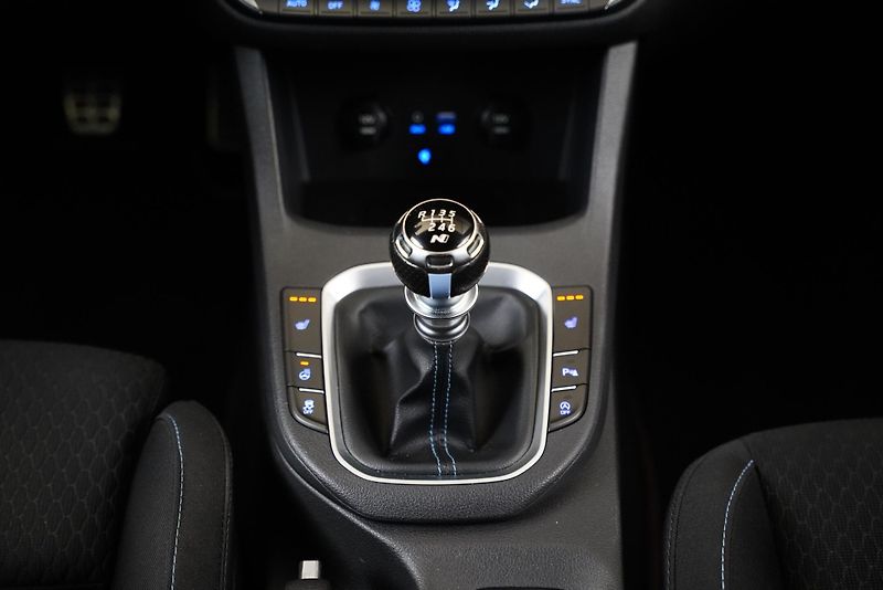 Hyundai i30 - fotka 22 z 25