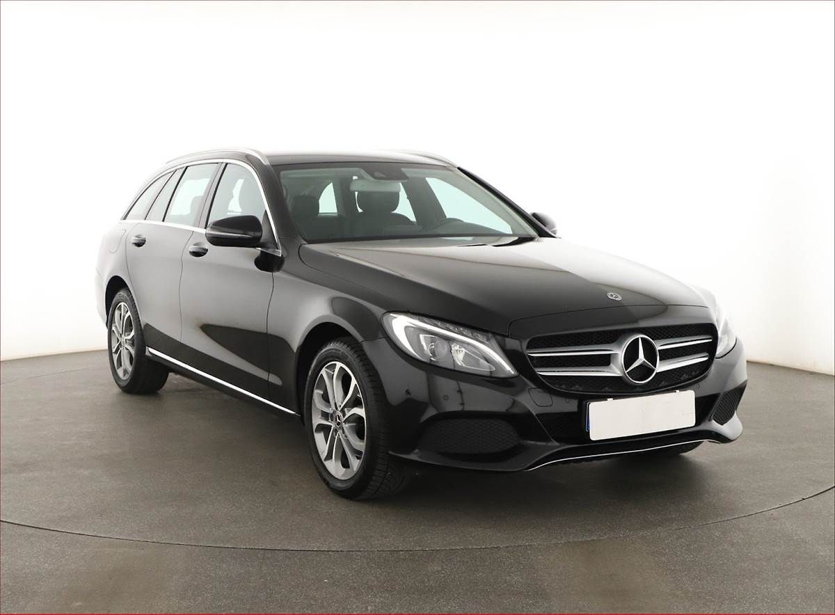Mercedes-Benz Třídy C C 200 4MATIC, 4X4, Automat