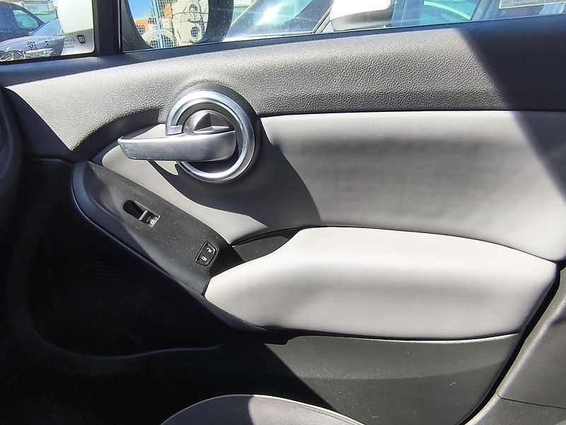 Fiat 500X (2015) 1.6 E-Torq 110k Plus - fotka 32 z 43