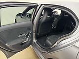 Mercedes-Benz Třídy A 1,3 AMG DPH KAMERA VÝHŘEV ČR - náhled 36