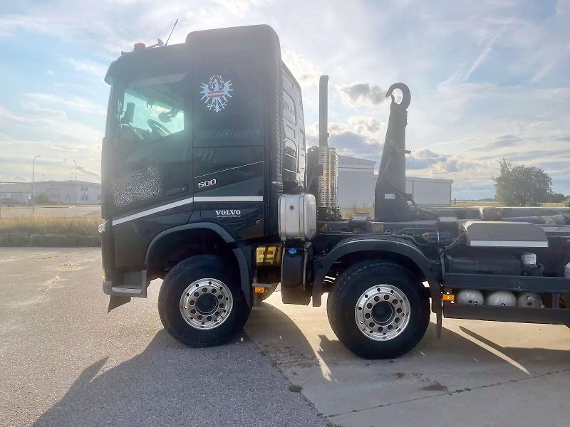 Volvo FH 500 8x4 nosič kontejnerů - fotka 4 z 12