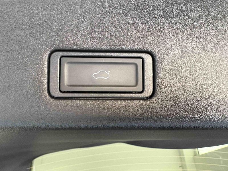 Omoda 5 (2025) 1.6 Premium 108 kW - fotka 45 z 49