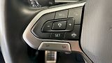 Volkswagen T-Roc (2024) R-Line 1.0 TSI 81kW - náhled 23